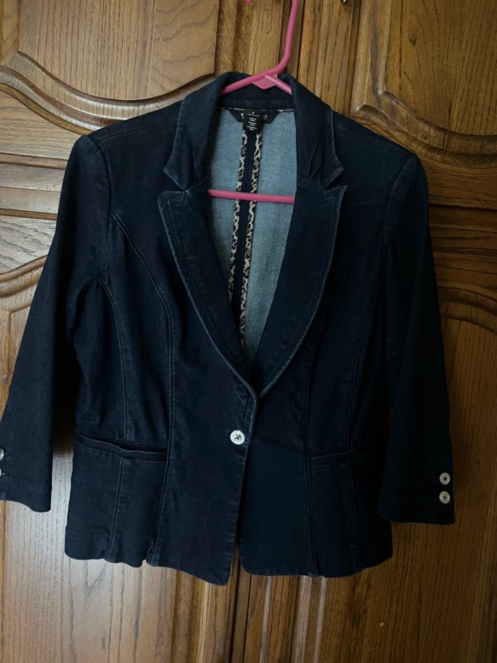 Women's Dark wash Jean Jacket - Classic Collared Denim Blazer - Picture 2 of 9